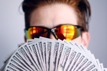 How-to-Make-$200-a-Day-with-Postmates